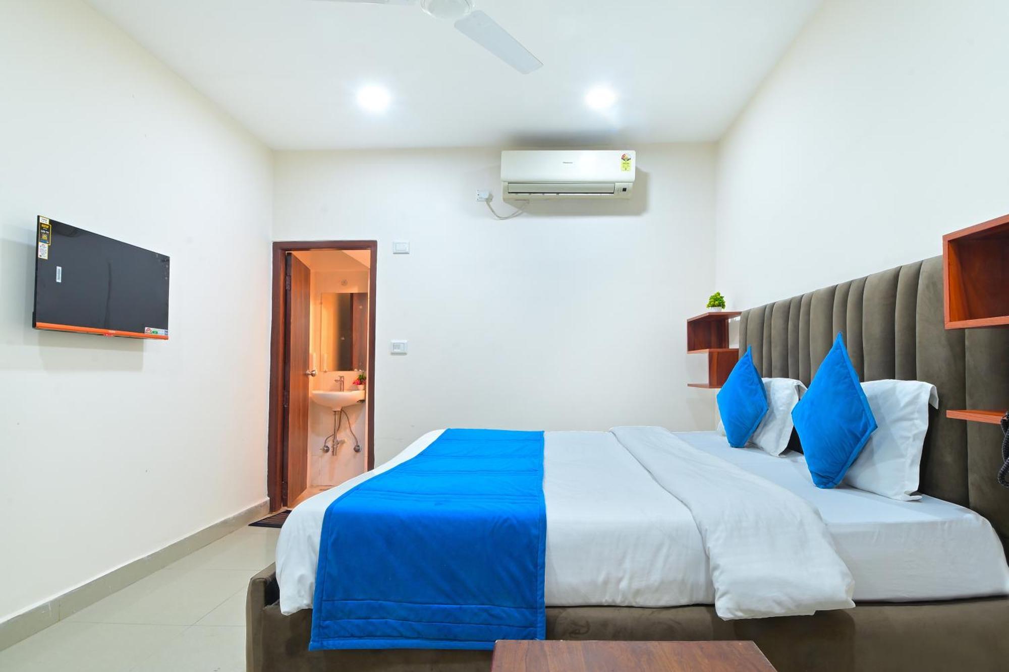 Chowdhry Tourist Lodge - New Delhi Railway Station - 2 Minutes Walk ภายนอก รูปภาพ